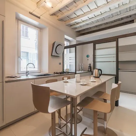 Piazza Navona Elegant Apartamento *