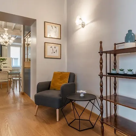 Guesthost - Piazza Navona Elegant Apartamento