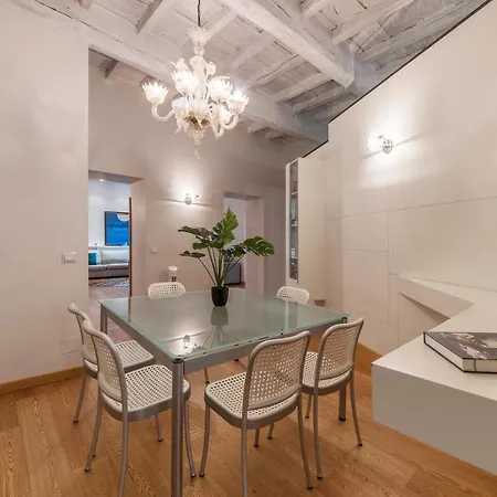 Guesthost - Piazza Navona Elegant *